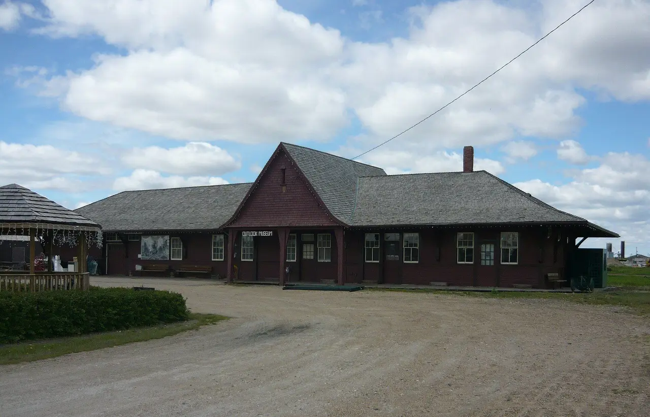 Former CPR station, now Outlook Museum, 2010